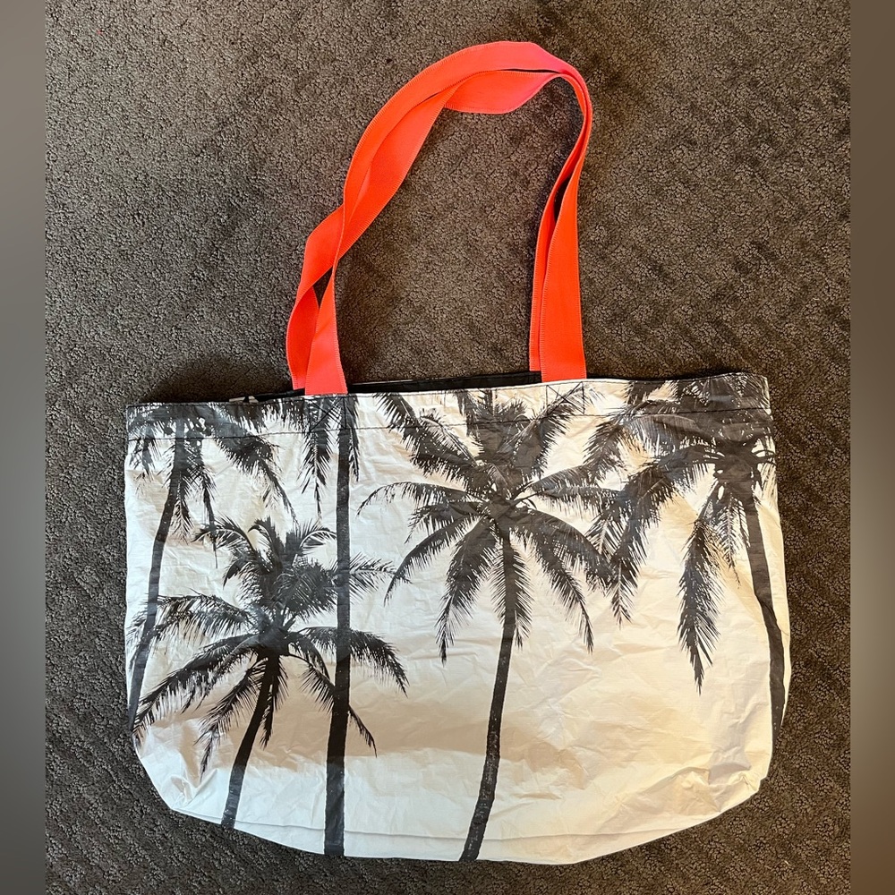 Aloha Collection by Samudra Holo Holo Kalapana Print Beach Bag